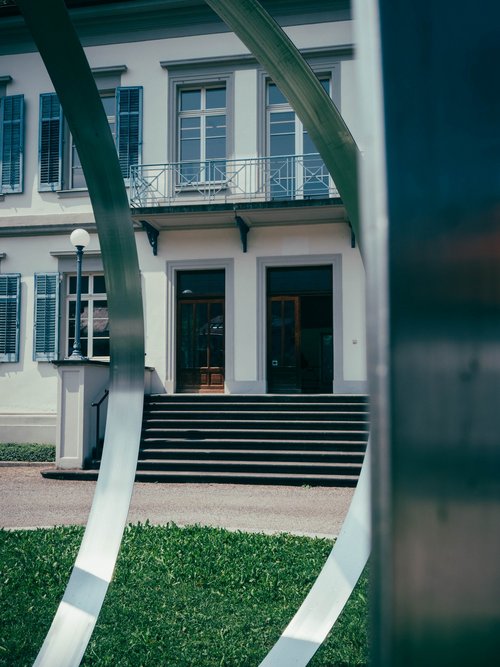 Außenansicht des Künstlerhauses Palais Thurn & Taxis in Bregenz