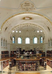 Der Kuppelsaal der Vorarlberger Landesbibliothek